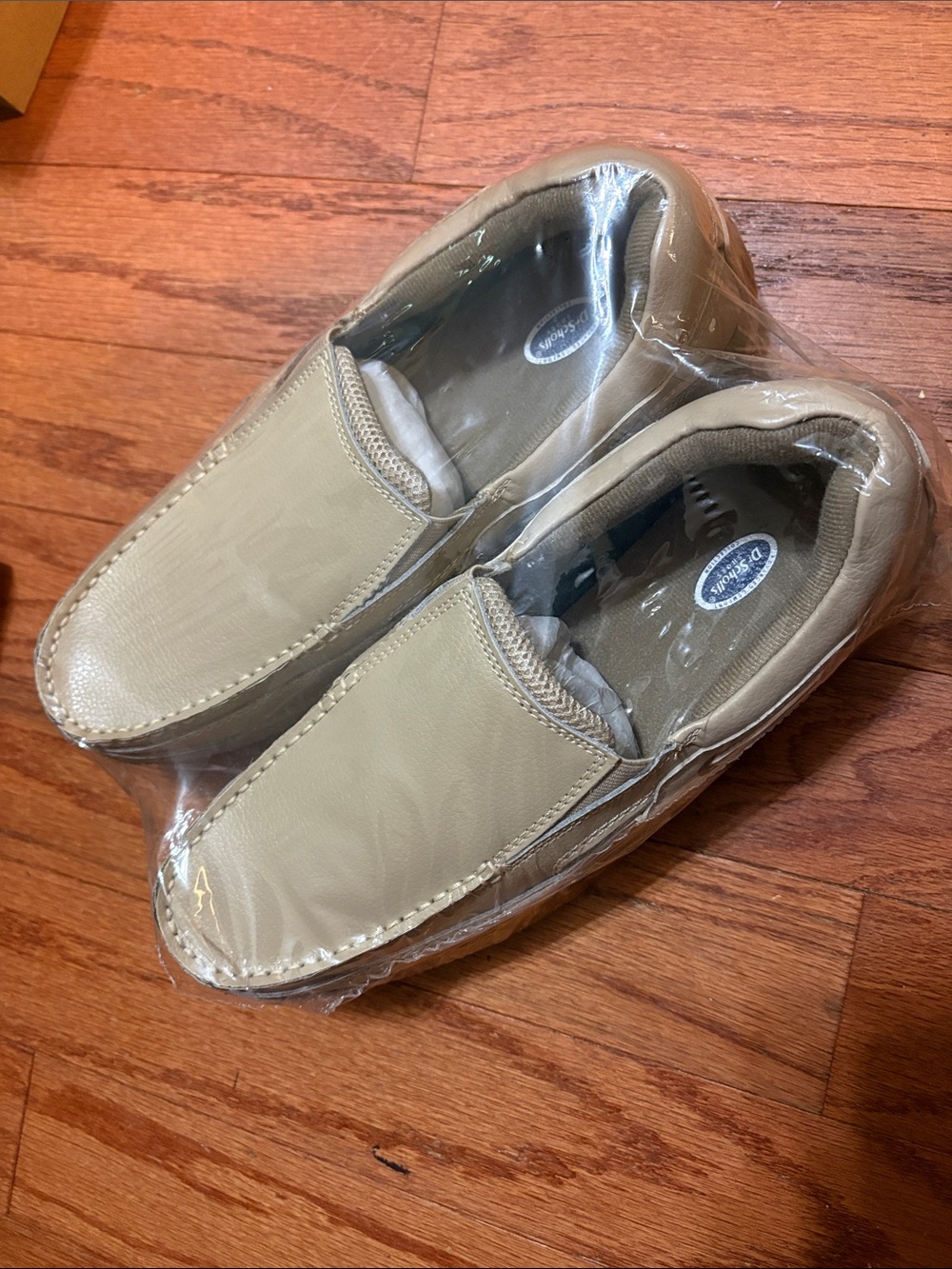 NWT!! Dr. Scholl's Slip-On Moccasin Drivers in Light Tan